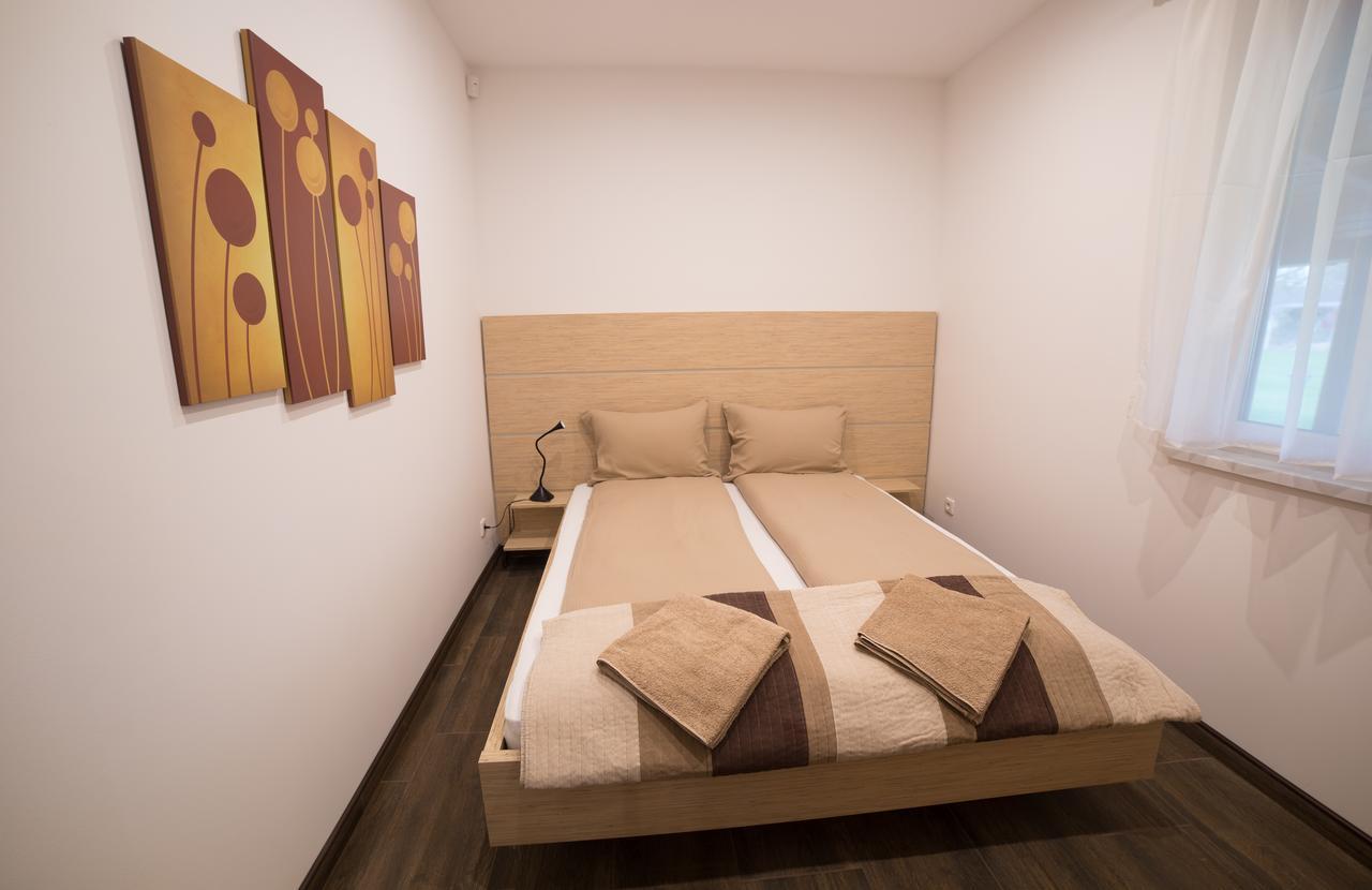 Relax Apartmanhaz Mórahalom Buitenkant foto